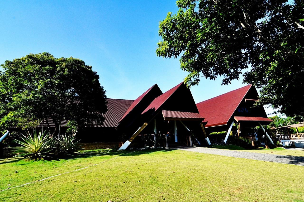 Boffo Resort Calayugan Norte Экстерьер фото